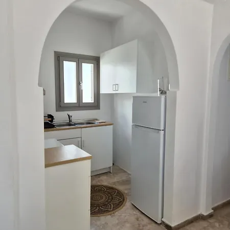 Islander House Center Appartement Naousa
