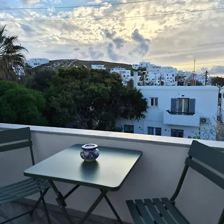Islander House Center Appartement Naousa